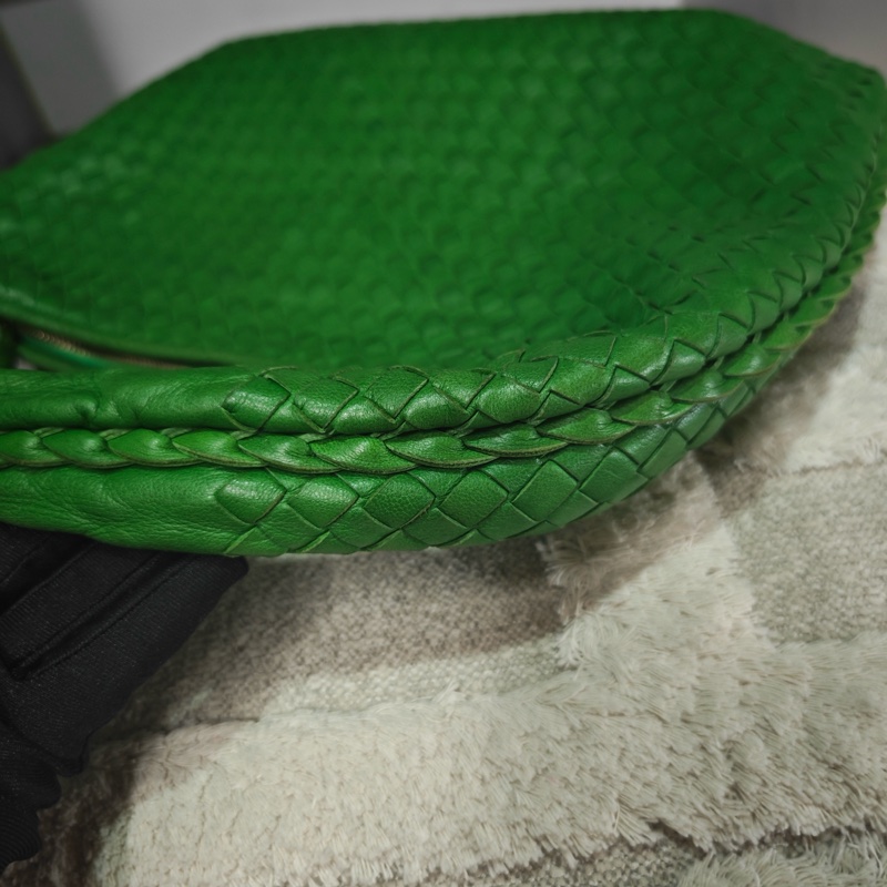 近新閒置 Bv 綠色編織hobo 月牙包-5