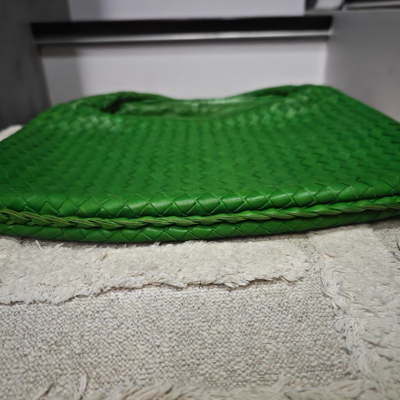 近新閒置 Bv 綠色編織hobo 月牙包-24