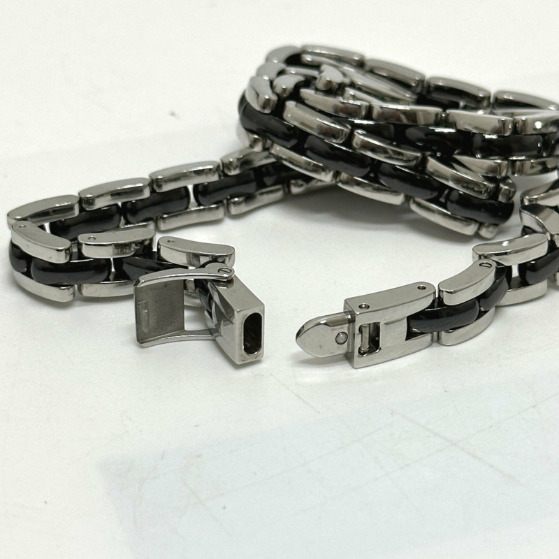 香奈兒 Premiere 三重手鍊腕錶 H3058 配鑽石錶圈，不鏽鋼/陶瓷，黑色-5