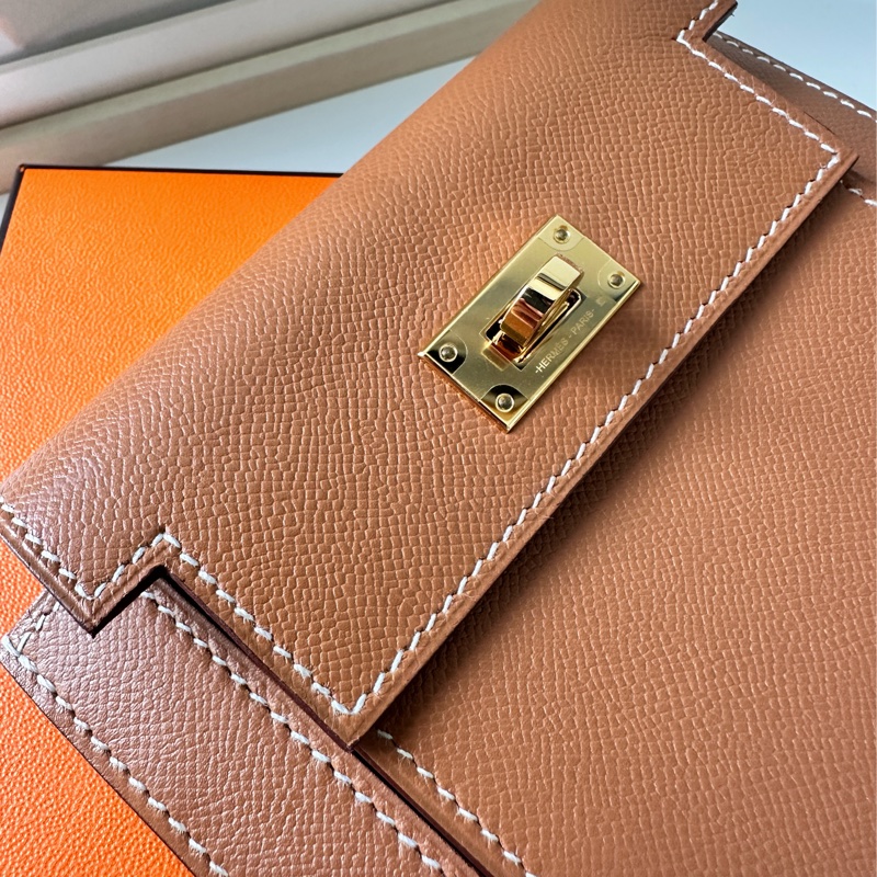 全新 Hermès Kelly Pocket epsom 小牛皮短夾錢包-9