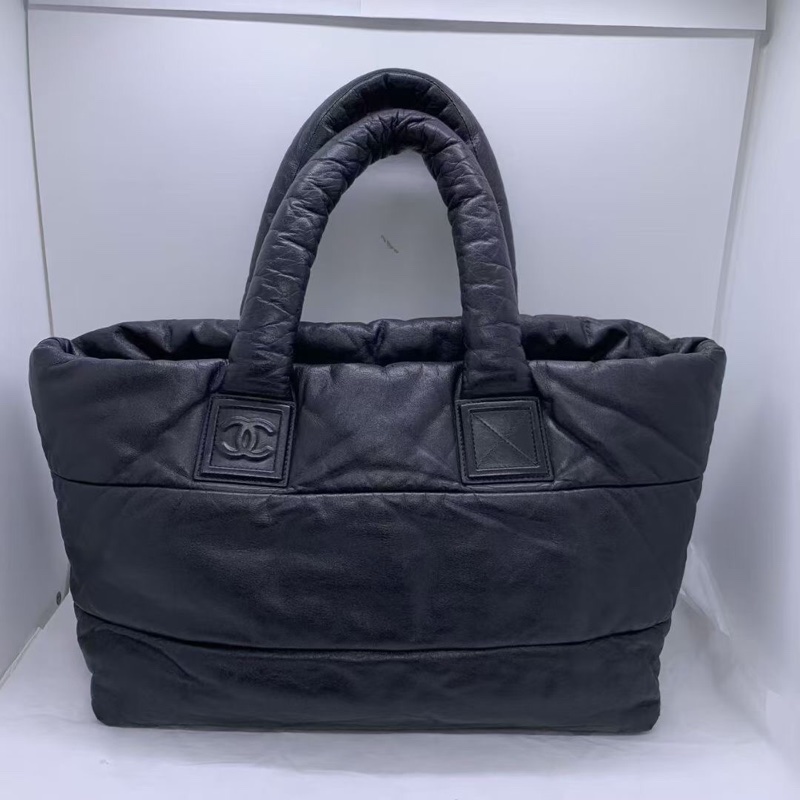 Chanel 香奈兒 羊皮羽絨購物袋黑色，鐳射13開，CHANEL Coco Cocoon Tote Tote Bag Shoulder Bag Coco Mark  Leather Black-1
