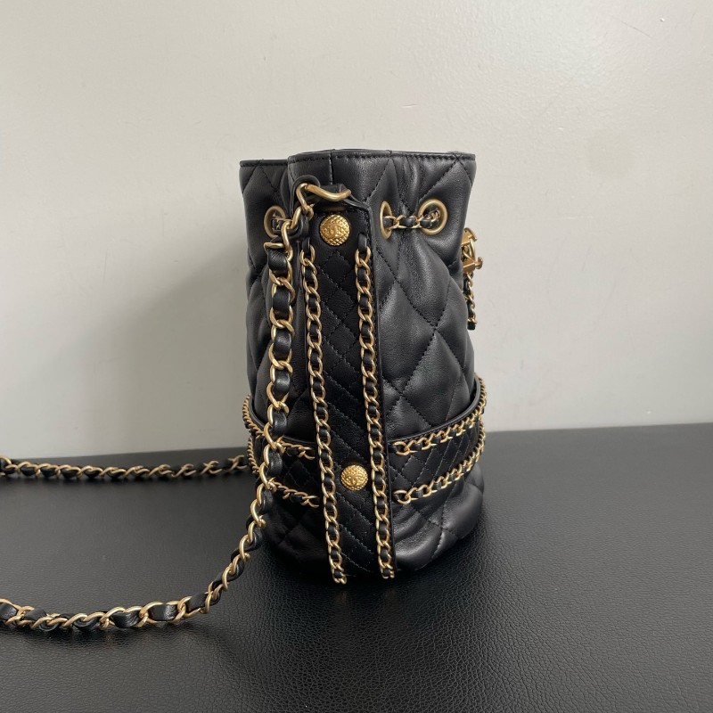 Chanel香奈兒黑金皮穿鏈水桶包肩背包斜背包-3