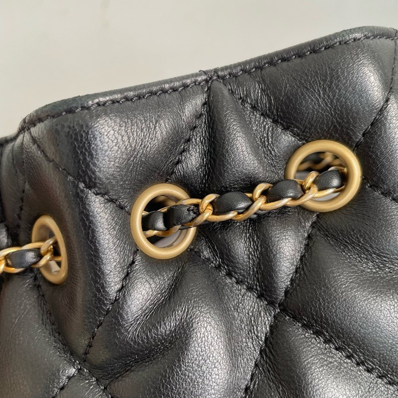 Chanel香奈兒黑金皮穿鏈水桶包肩背包斜背包-7