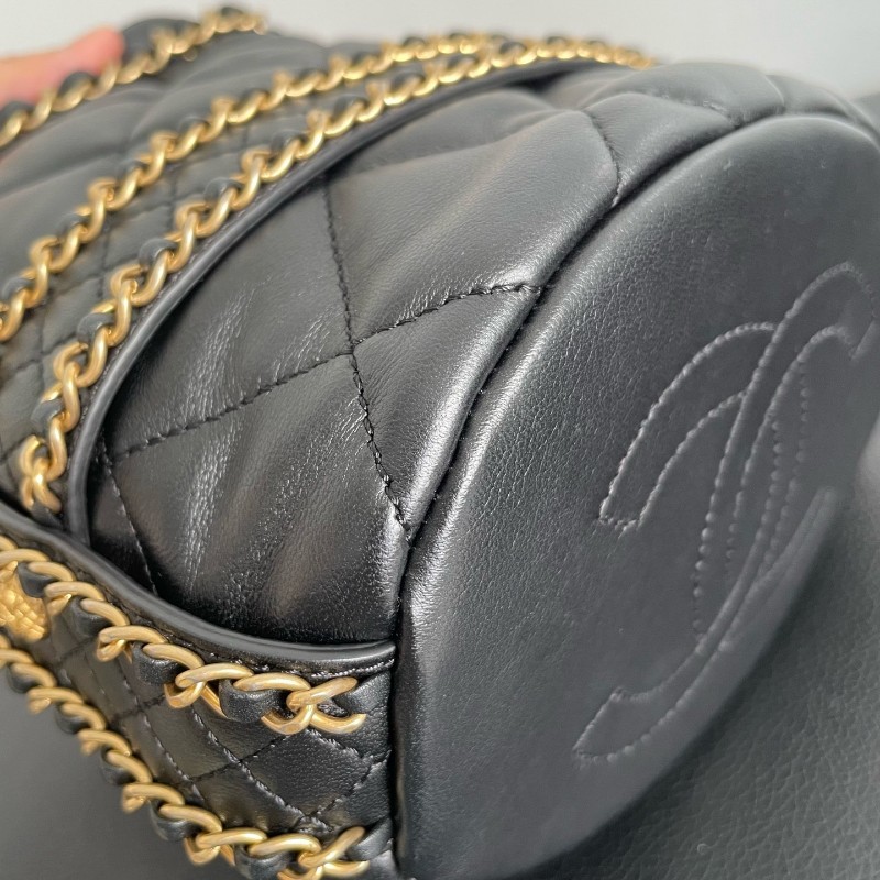 Chanel香奈兒黑金皮穿鏈水桶包肩背包斜背包-17