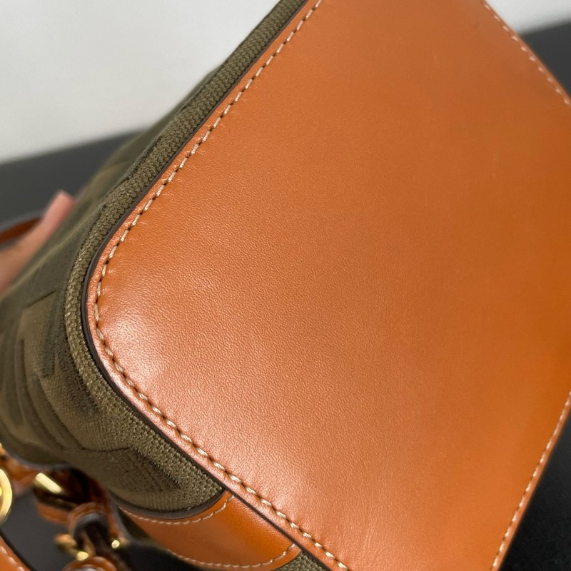 Fendi 芬迪 Mon Tresor老花刺繡小水桶迷你mini斜背包肩背包-10