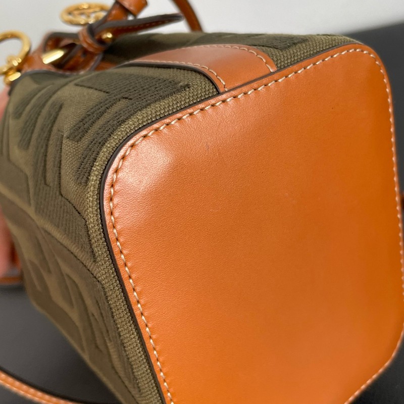 Fendi 芬迪 Mon Tresor老花刺繡小水桶迷你mini斜背包肩背包-11