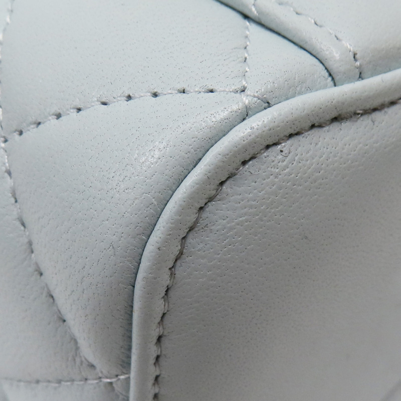 淺藍色羊皮 金球 Pearl Crush Vanity Case 化妝包 肩背包【CHANEL 香奈兒】 AP2303-11