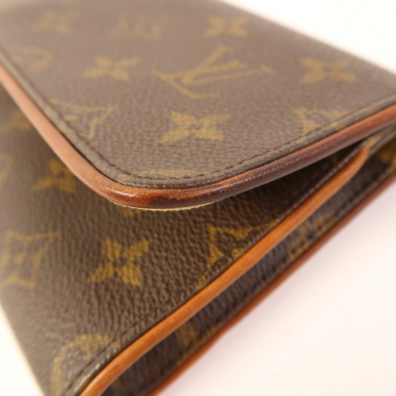 LOUIS VUITTON Monogram Pochette Twin GM金扣肩背袋-20