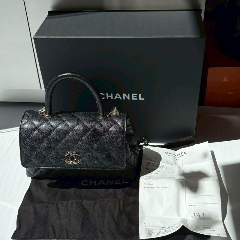 Chanel 淡金鍊帶黑荔枝皮coco handle 23-4
