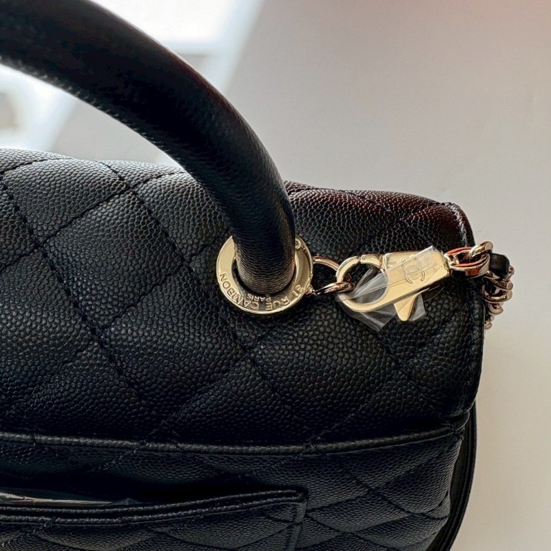 Chanel 淡金鍊帶黑荔枝皮coco handle 23-7