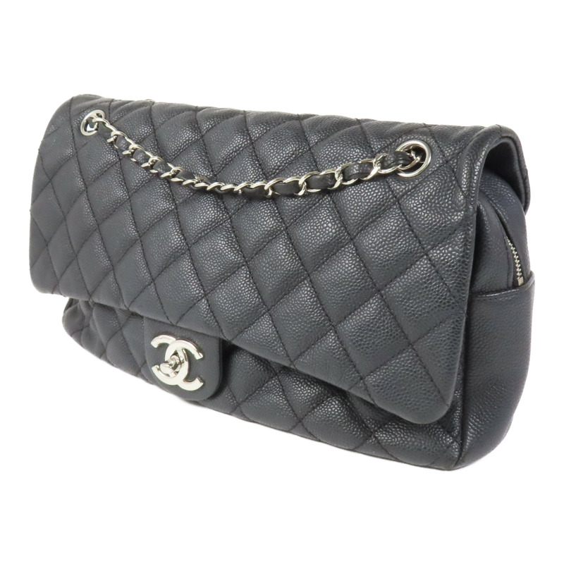 CHANEL 牛皮皮革Flap Bag銀扣鏈帶肩背袋-1