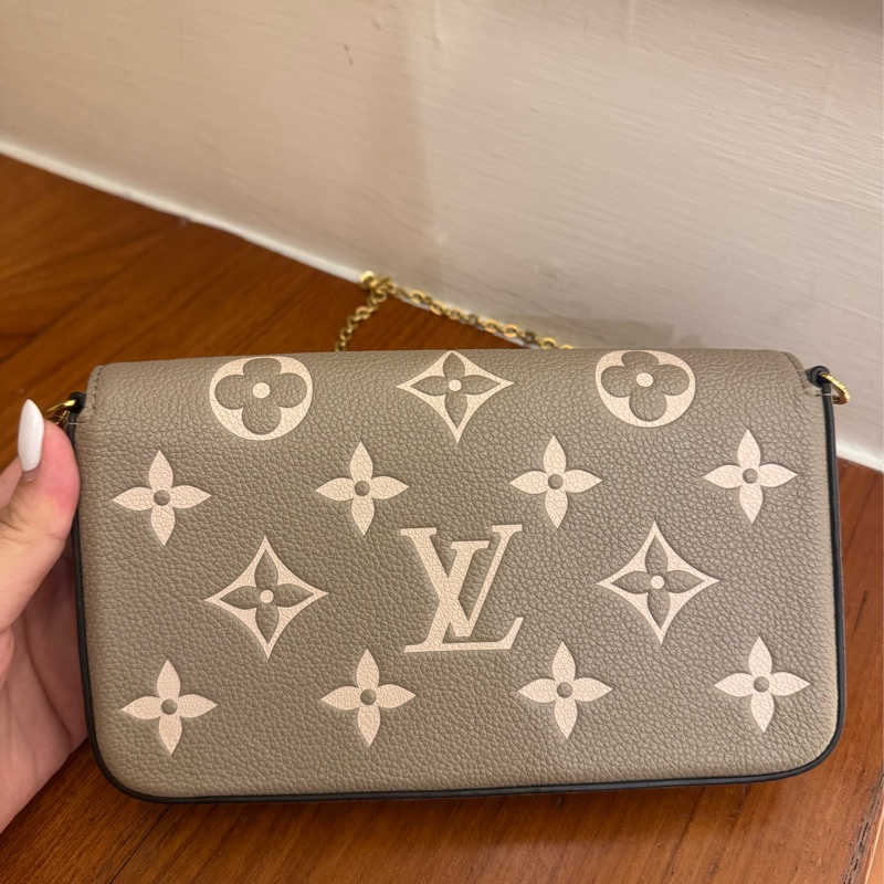 LV 斑鳩灰/米三合一woc-2