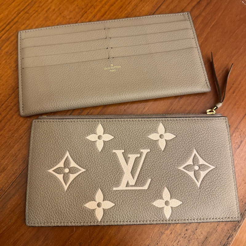LV 斑鳩灰/米三合一woc-18