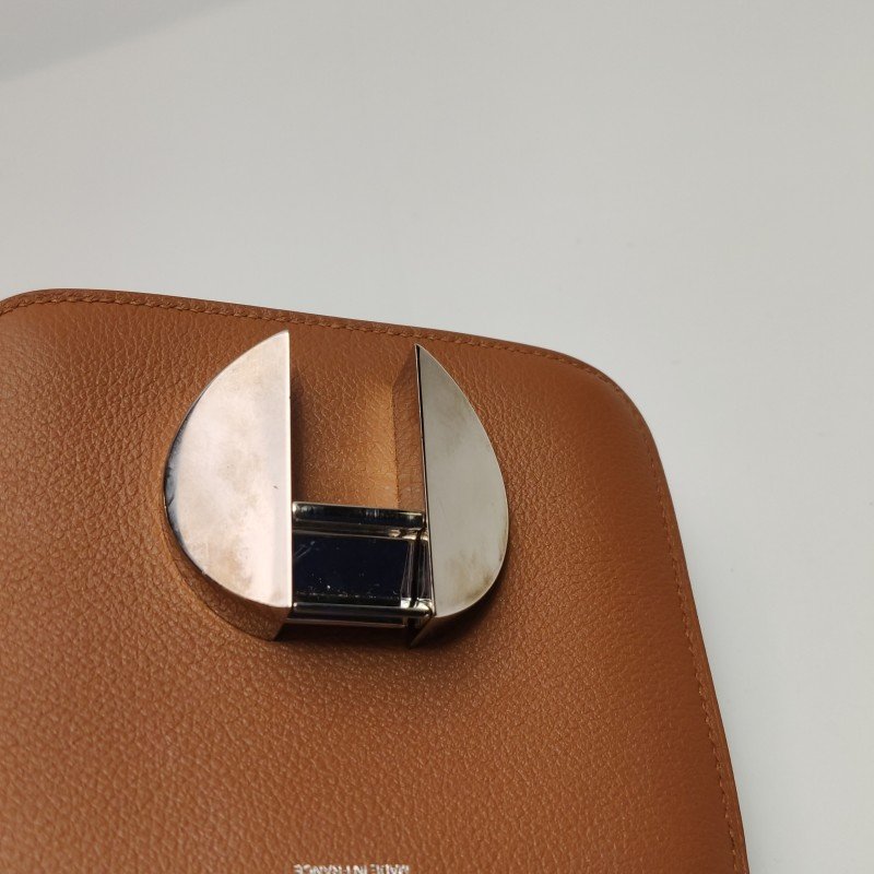 Hermes 2002系列 牛皮 純色 圓形 H鎖扣 皮夾-14