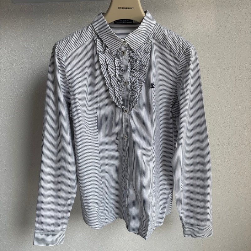 ::BURBERRY:: 經典戰馬刺繡 白色藍線條襯衫 38號-0