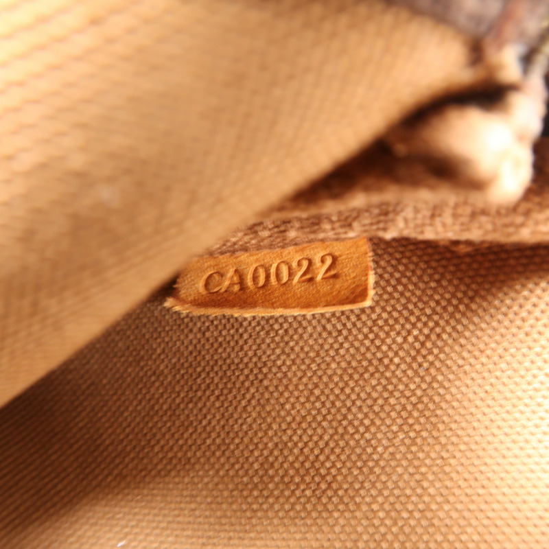 LOUIS VUITTON Monogram Pochette Accessoires金扣手挽袋棕色-6