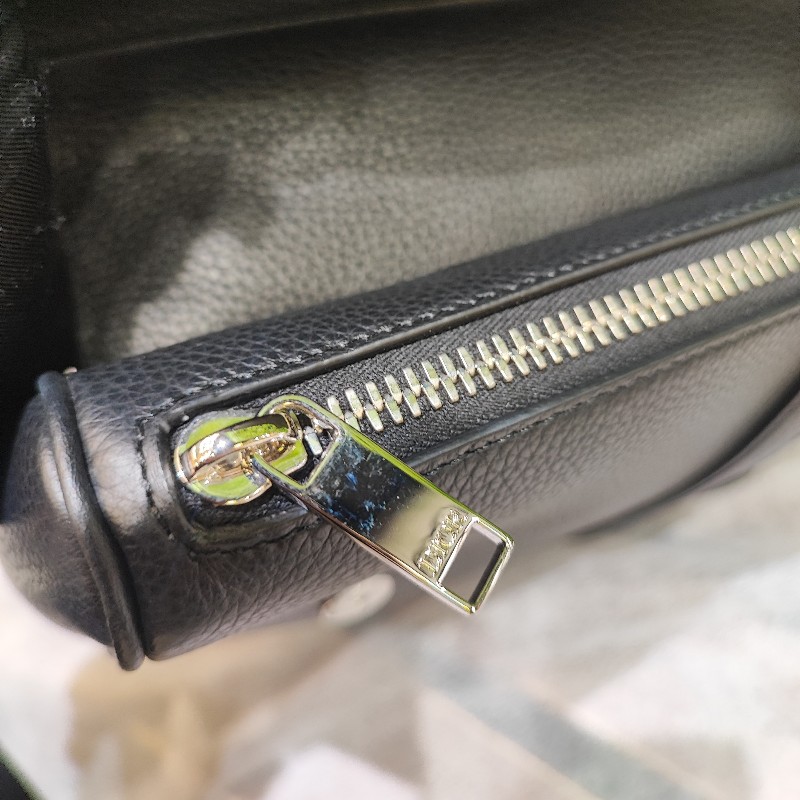 Dior Saddle Bag-15