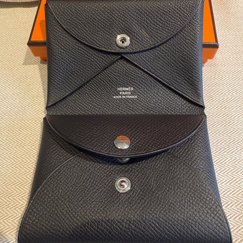 Hermes 二手閒置 98新閒置 Calvi Duo 黑色 雙層釦式零錢卡包-2