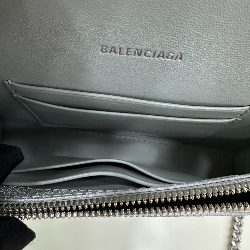 Balenciaga巴黎世家 hourglass 沙漏WOC做舊銀扣閃粉鏈條包-8