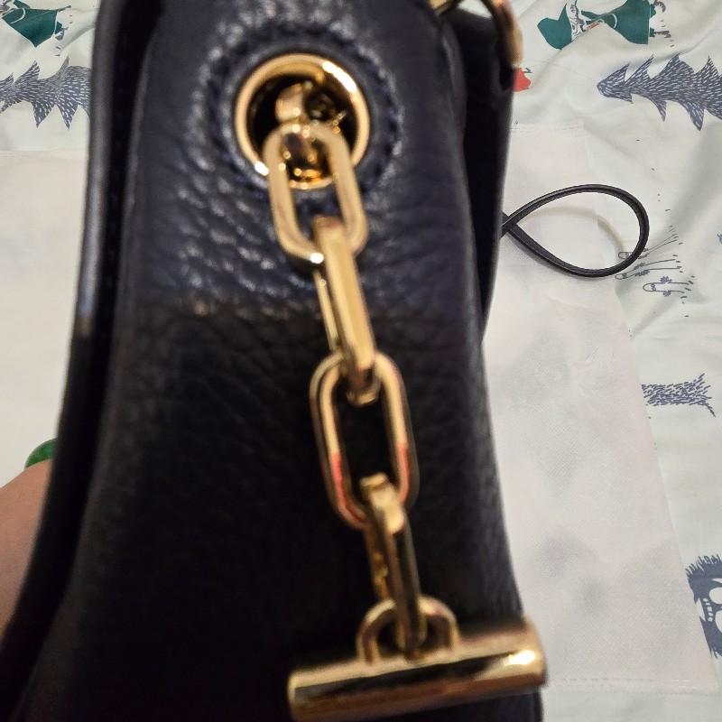 TORY BURCH 瀏蘇荔枝紋經典斜背包-4
