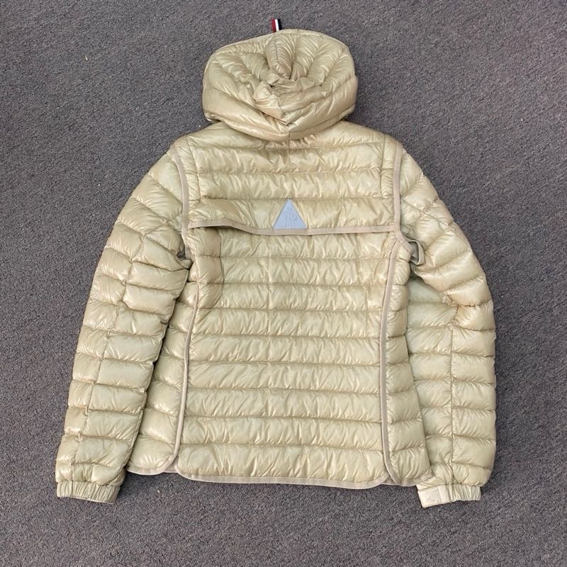 促銷品 Moncler -Karura 女款 連帽羽絨服/羽絨馬甲 #3-3