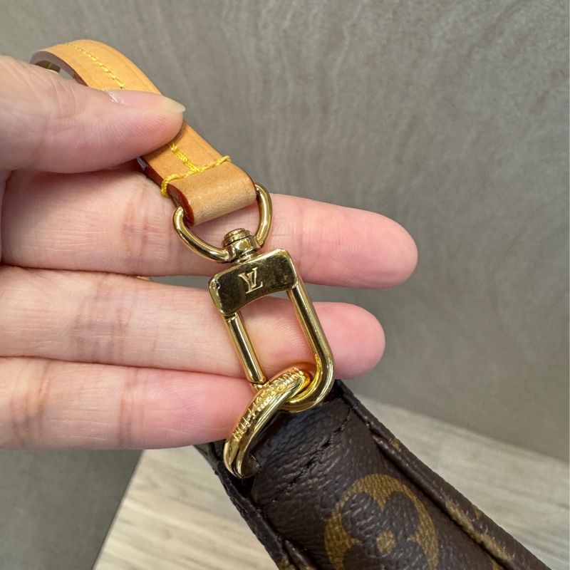 LV原花Pochette Accessoires新款大麻將M82766-16