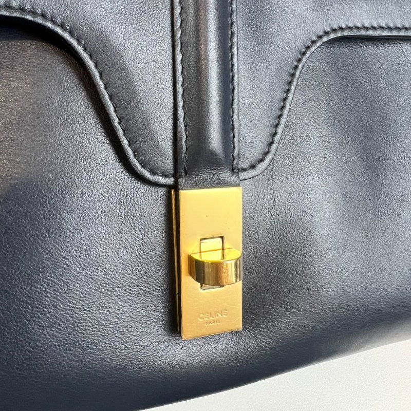 CELINE 深藍TEEN SOFT 16 斜背包-6