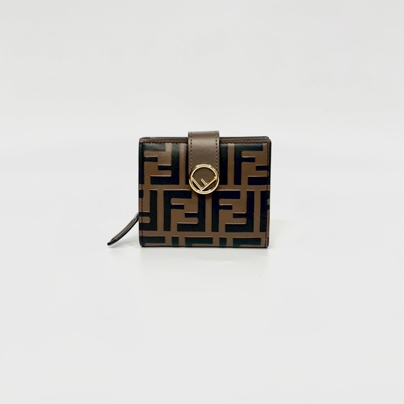 FENDI棕色牛皮FFLogo雙折零錢短夾8M0386-0
