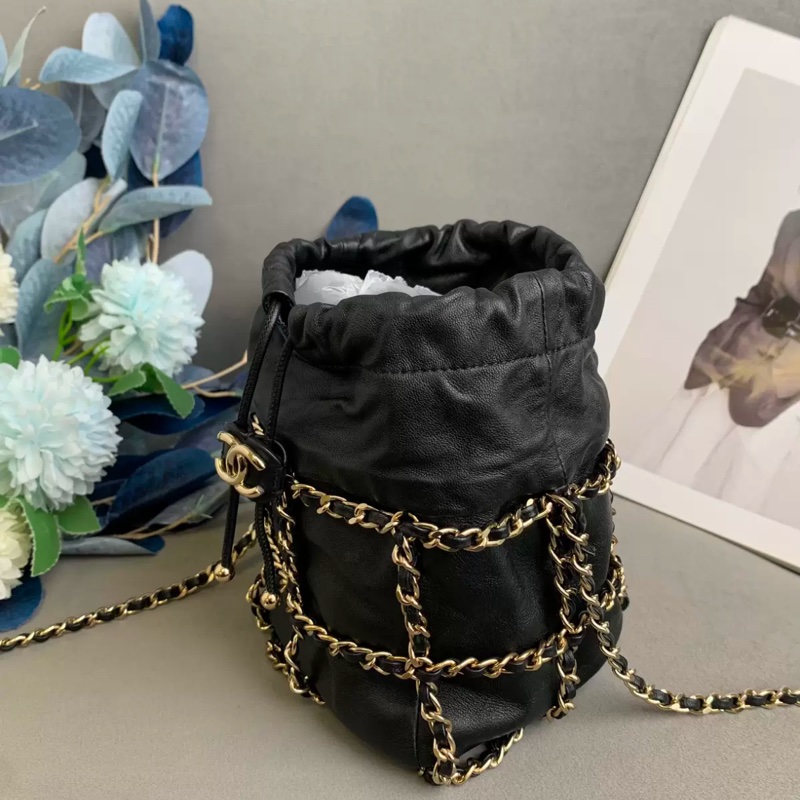 99新閒置✨香奈兒黑金抽繩水桶斜挎包 絕版收藏🔥超模劉雯同款-6