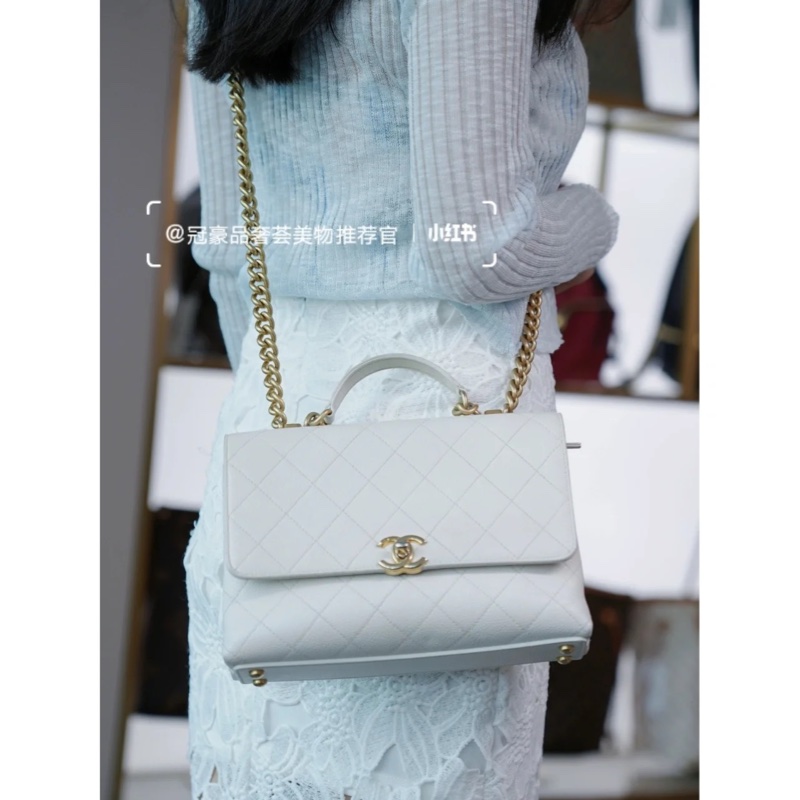 99新🈶購證 香奈兒Chic affinity白金荔枝牛皮斜挎包-0
