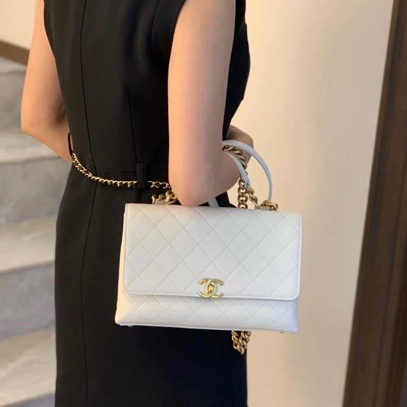 99新🈶購證 香奈兒Chic affinity白金荔枝牛皮斜挎包-1