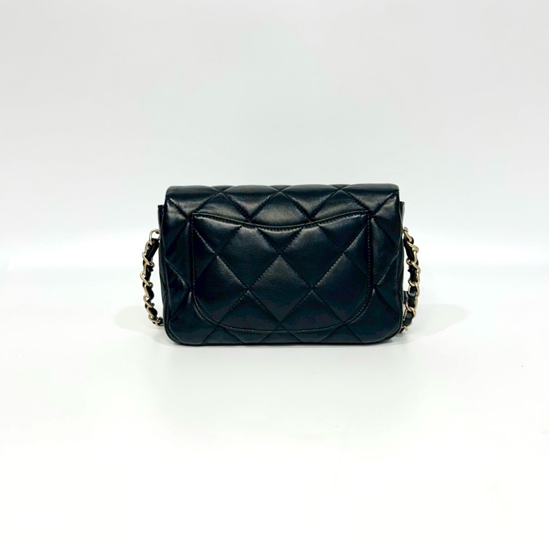 CHANEL黑金羊皮愛心琺琅釦Flap bag AS3986-2