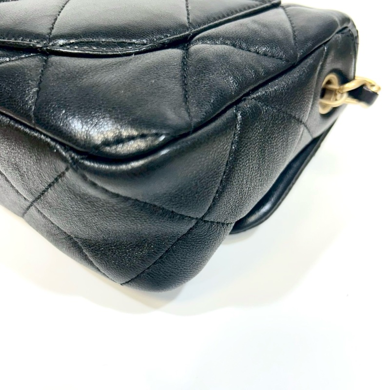 CHANEL黑金羊皮愛心琺琅釦Flap bag AS3986-10