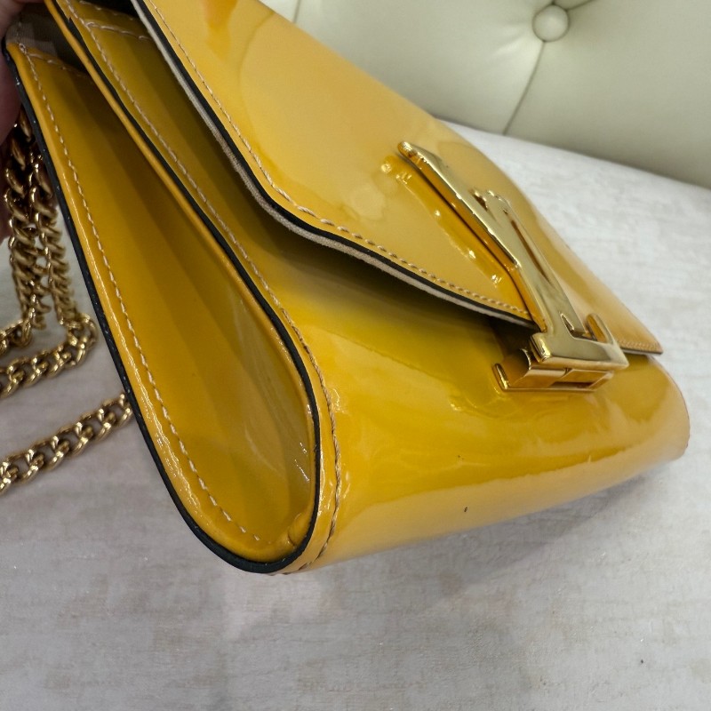 LV chain louise大logo黃色漆皮鏈條包肩背包斜背包-10
