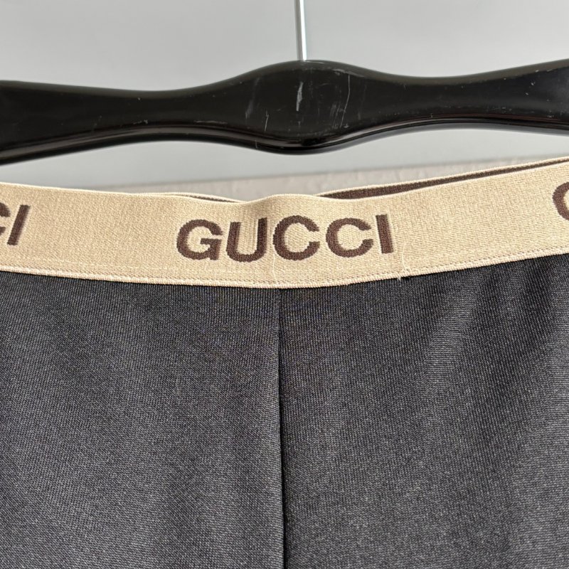 ::GUCCI:: 黑色運動背心 長褲 短褲 3件組 運動套裝 瑜珈褲 SPORTS BRA-12