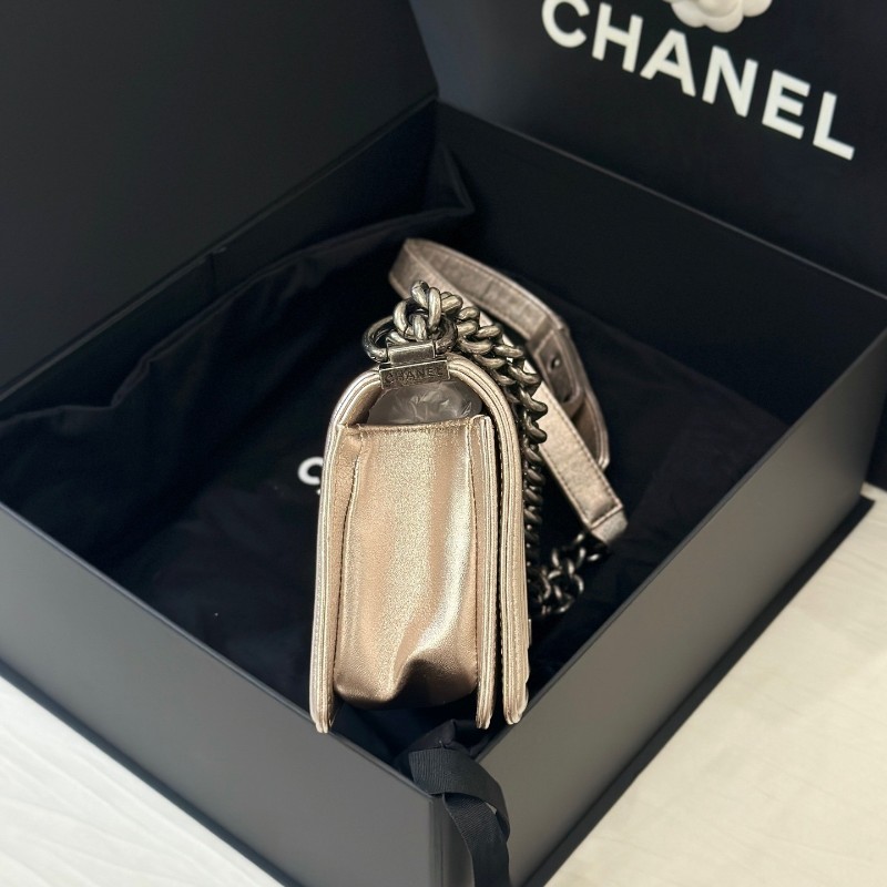 Chanel香奈兒滿鑽leboy小號肩背包斜背包 19開 🈶盒子 防塵袋-4
