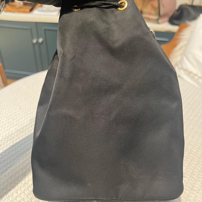 Prada Duet Re-Nylon水桶包 。bigsale bigsale-11