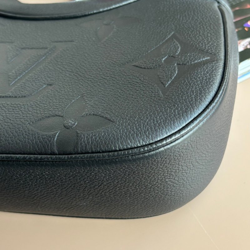 ::LOUIS VUITTON:: LV M46002 Bagatelle黑色壓花紋手提兩用肩背包 腋下半月包-7