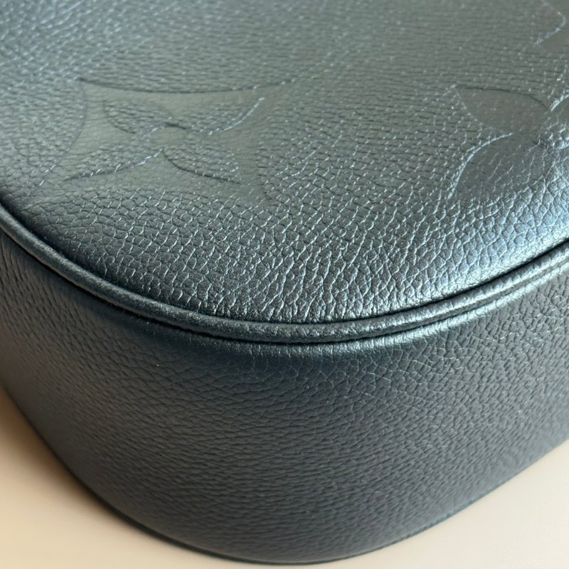 ::LOUIS VUITTON:: LV M46002 Bagatelle黑色壓花紋手提兩用肩背包 腋下半月包-32