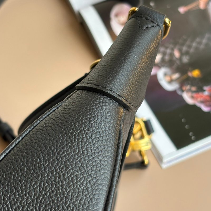 ::LOUIS VUITTON:: LV M46002 Bagatelle黑色壓花紋手提兩用肩背包 腋下半月包-36