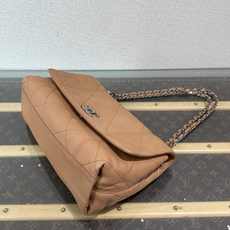 CHANEL 銀扣菱格紋肩背斜背包29*18*12 98新配件塵袋-2