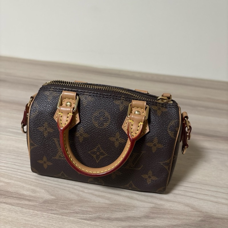 Louis Vuitton-2