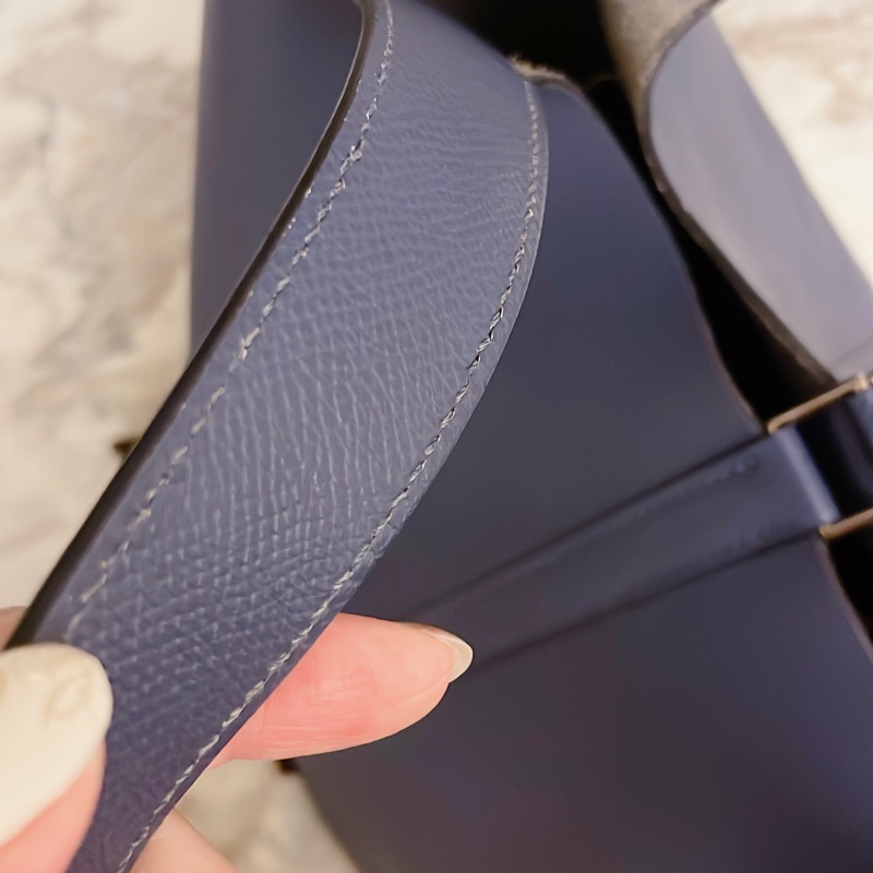 平台最低近新限量款✨愛馬仕Hermes picotin lock 22特殊雙色編織手把菜籃子琉璃藍寶石藍銀扣Epsom皮C刻-21