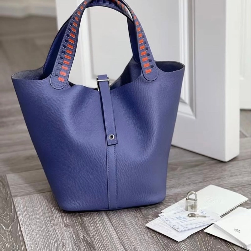 平台最低近新限量款✨愛馬仕Hermes picotin lock 22特殊雙色編織手把菜籃子琉璃藍寶石藍銀扣Epsom皮C刻-10