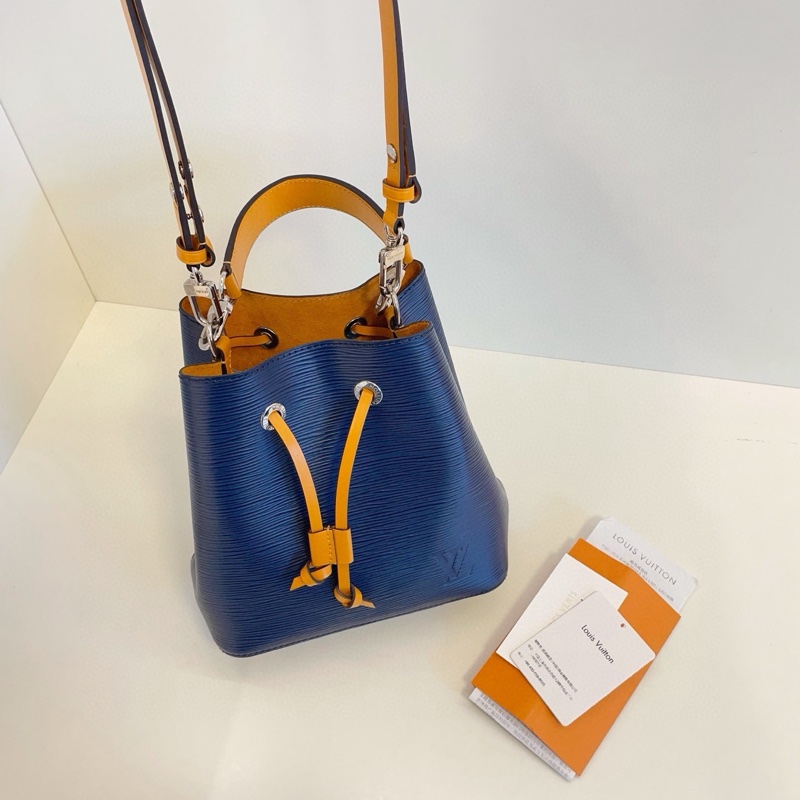 LV 路易威登 Neonoe bb 藍黃拼色 epi 水波紋 芯片款 尺寸約20x20x13-6