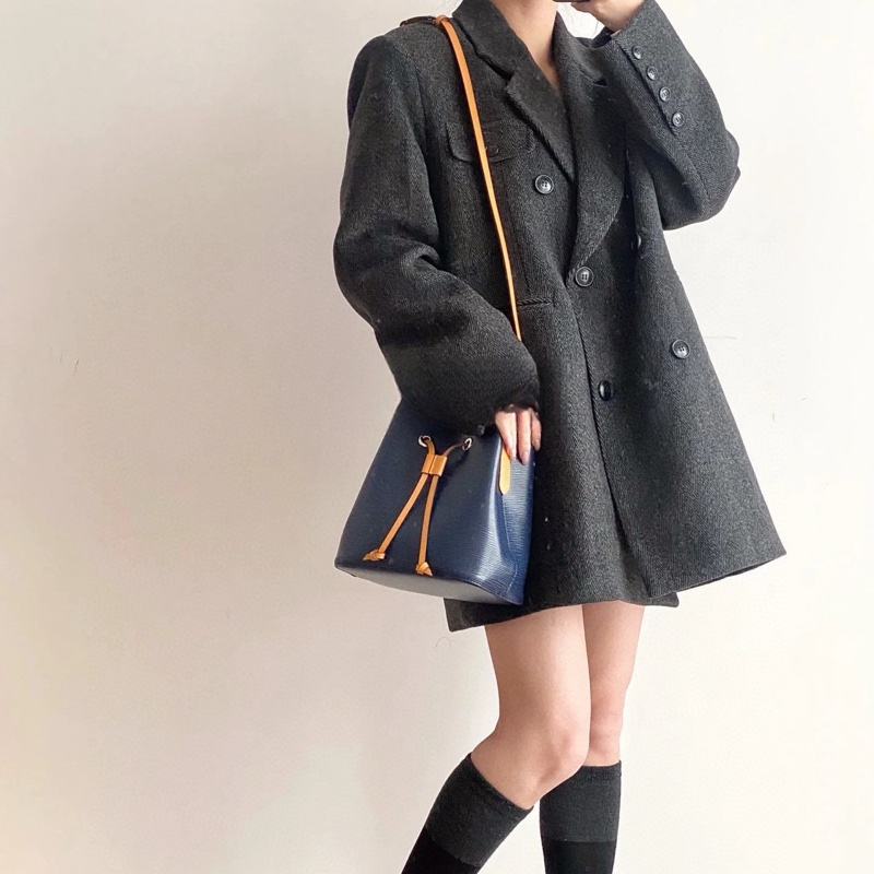 LV 路易威登 Neonoe bb 藍黃拼色 epi 水波紋 芯片款 尺寸約20x20x13-8