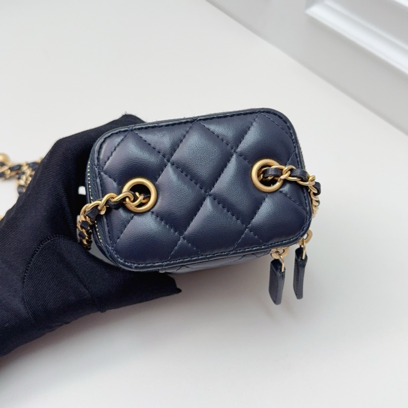 Chanel 香奈兒 深藍近黑 金球 鏈條小盒子 29開 尺寸約10.7.9 附件：塵袋。-6
