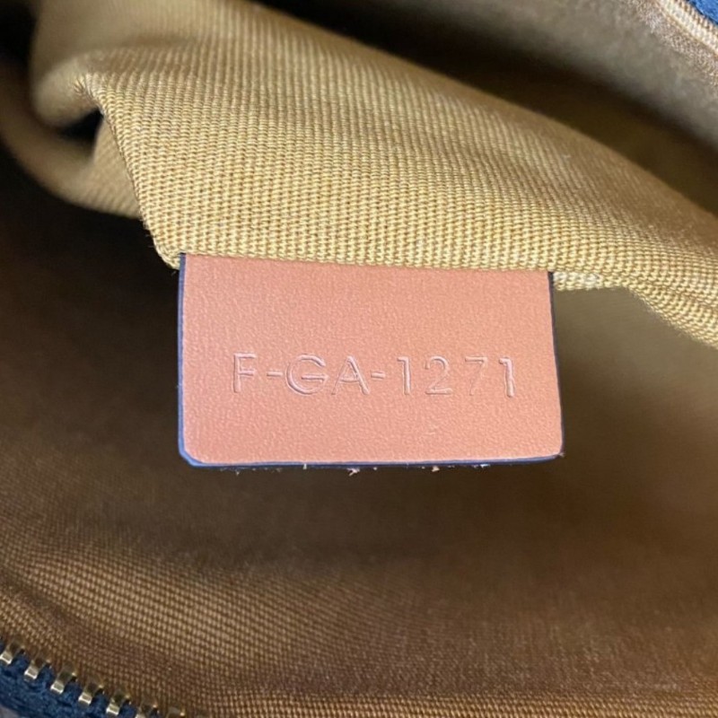 Celine 思琳Triomphe Vertical Cabas Tote Bag手提包-8