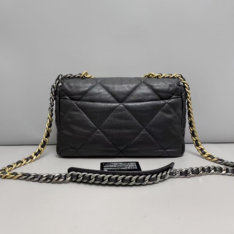 Chanel香奈兒19Bag中號黑金色金扣全皮菱格包斜背包-1