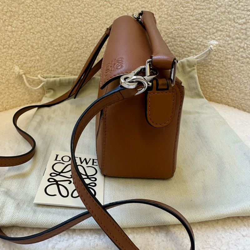 Loewe羅意威PuZzle mini幾何包, 焦糖色牛皮-2